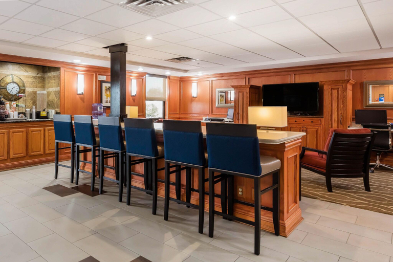 Public Area 2, Comfort Inn & Suites Little Rock Airport, Pulaski