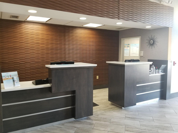Public Area 2, Wingate By Wyndham Savannah I-95 North, Chatham