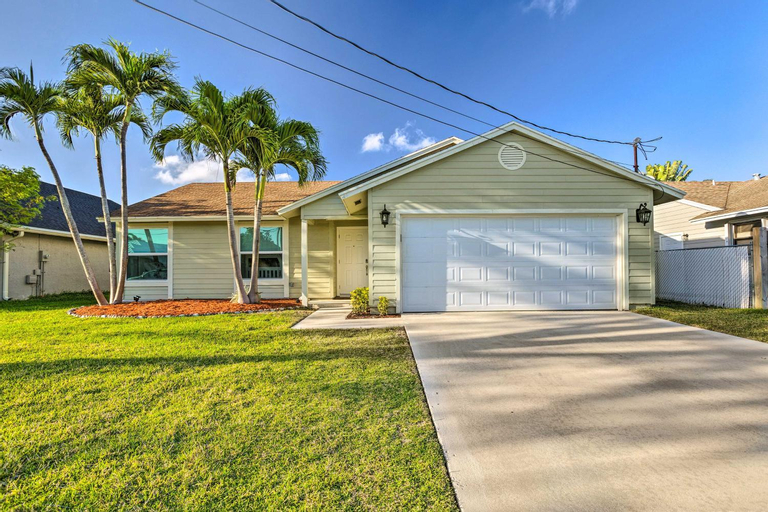Jupiter Home with Patio and Grill about 6 Mi to Beach!, Palm Beach