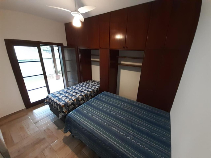 Bedroom 2, Hospedagem Economica Flor de Maria II, Caraguatatuba
