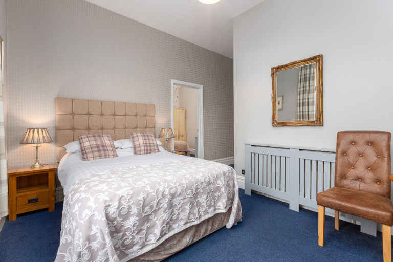 Bedroom 2, Ormsgill Inn, Cumbria