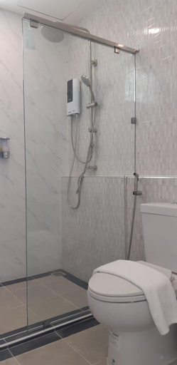 Bathroom 3