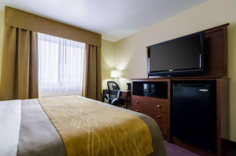 Bedroom 3, Quality Inn & Suites Colby, Thomas