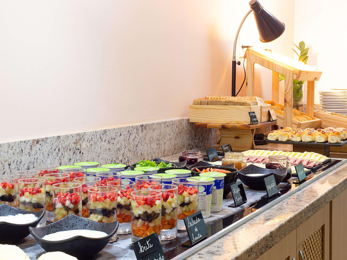 Food & Drinks 5, Ibis Styles Manaus, Maués