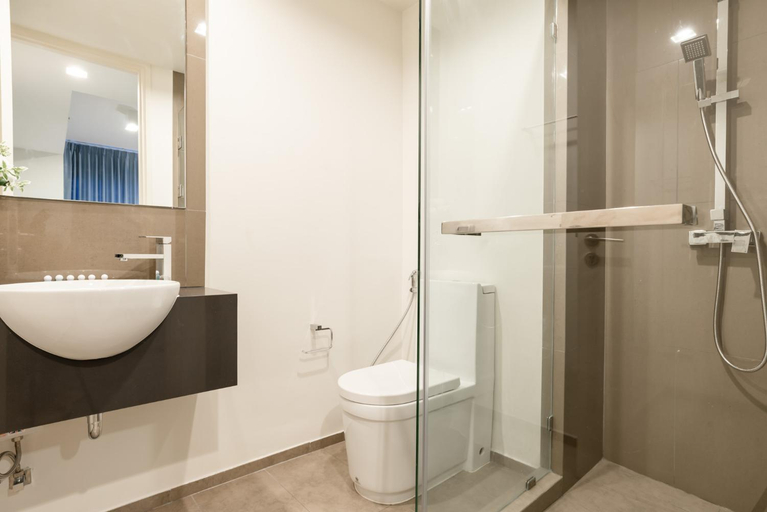 Bathroom 4, Unixx Pattaya by Alvin, Pattaya