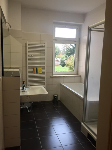 Bathroom 2, Ferienwohnung im Leipziger Neuseenland, Leipzig