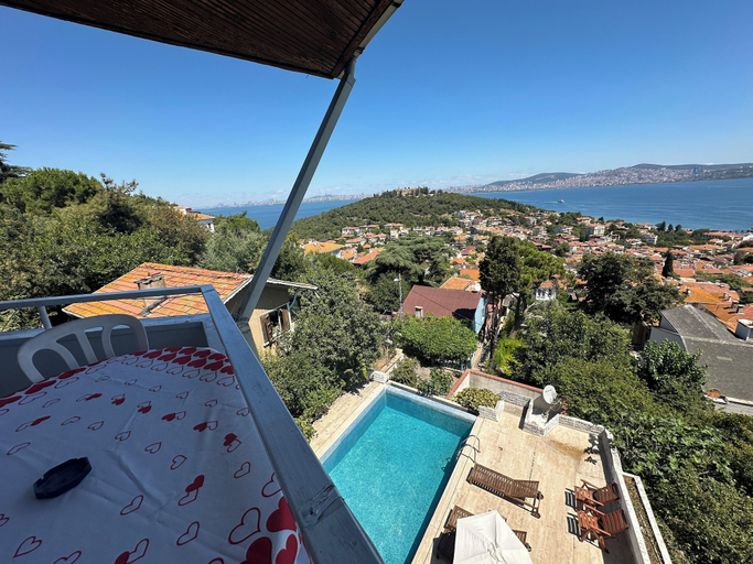 Sport & Beauty 4, Manzara Ada Tepe, Adalar