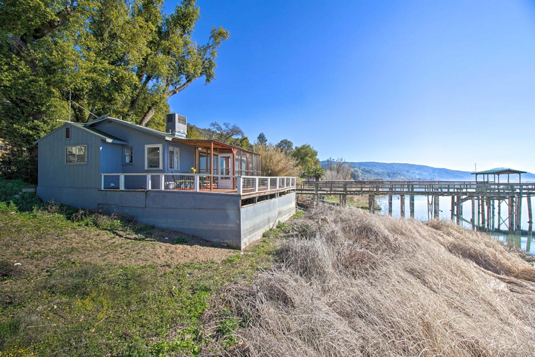 Others 2, Lakefront Sanctuary with Mount Konocti Views, Lake