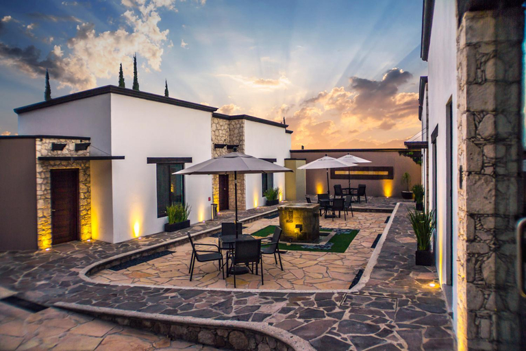 Others 5, Miia Hotel Boutique, Ezequiel Montes