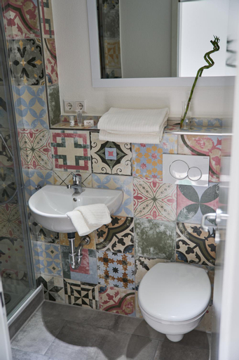 Bathroom 2
