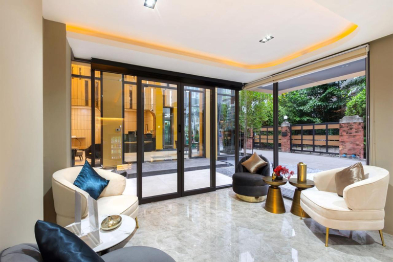 Others 5, Aquila Hotel Bangkok, Wattana