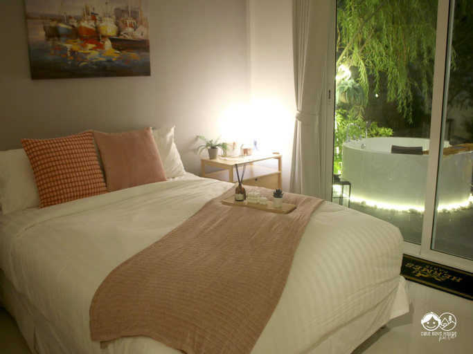 Bedroom 17