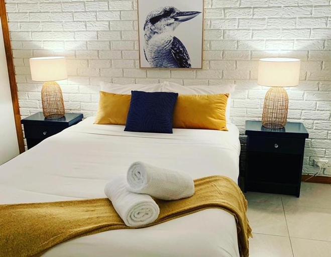 Bedroom 2, Montville Holiday Apartments, Maroochy