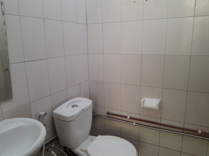 Bathroom 2, HIGHLAND BREEZE AVACADO HOTEL, Mbeya Urban