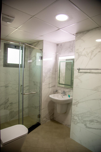 Bathroom 3, The Apple Residence, Manama