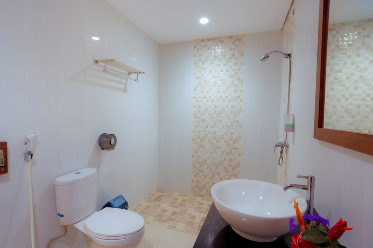 Bathroom 5