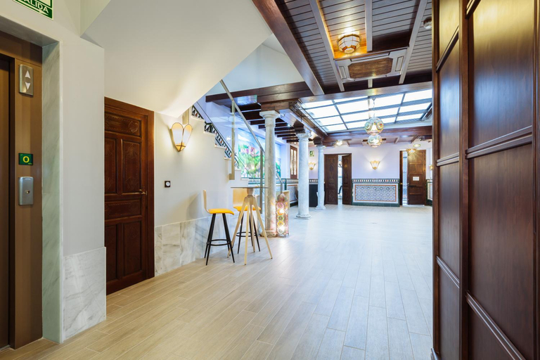 Public Area 2, Hostal Arriola, Granada