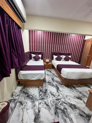 Bedroom 5, Hotel Konark by SRURBAN HOTELS, Ahmadabad