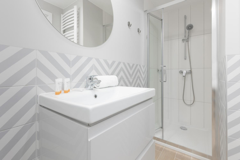 Others 3, Metro Bielany Apartments with Parking by Noclegi Renters, Warsaw