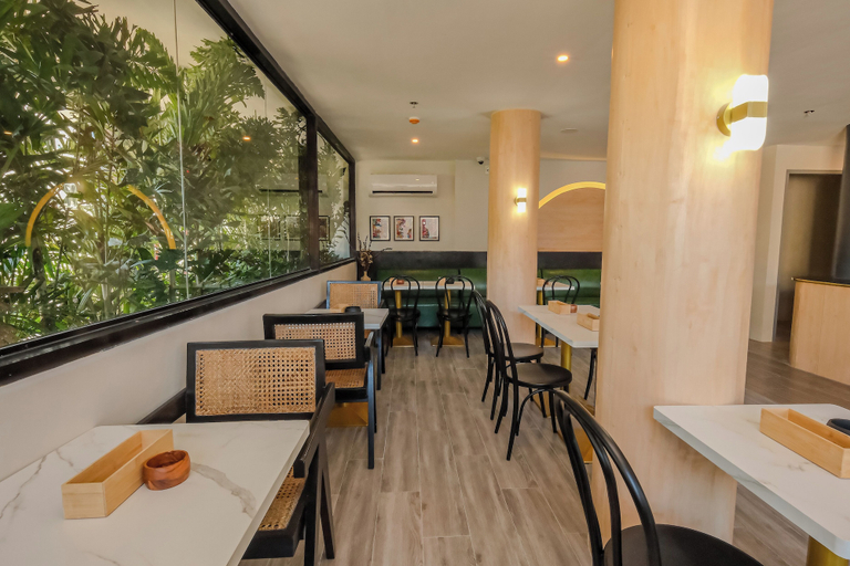 Food & Drinks 5, The Quarters by Rosey, Cabanatuan City
