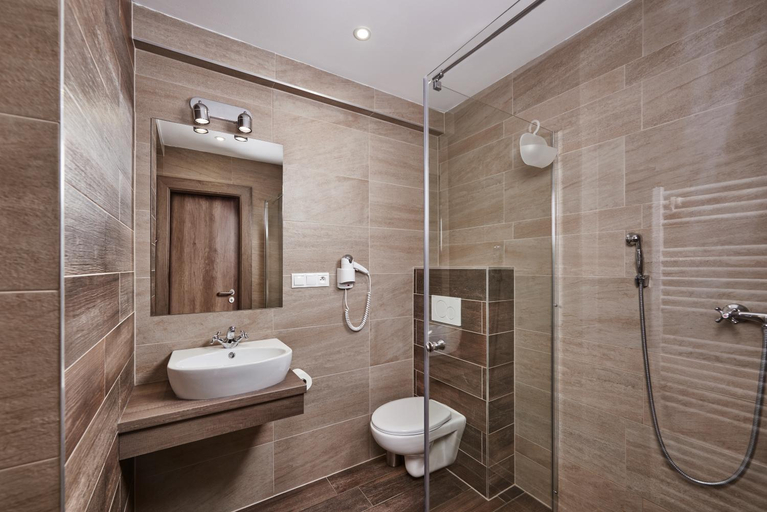 Others 2, Hotel Studnicky, Poprad
