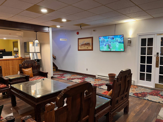 Lobby 3, Hotel Cowansville, Brome-Missisquoi