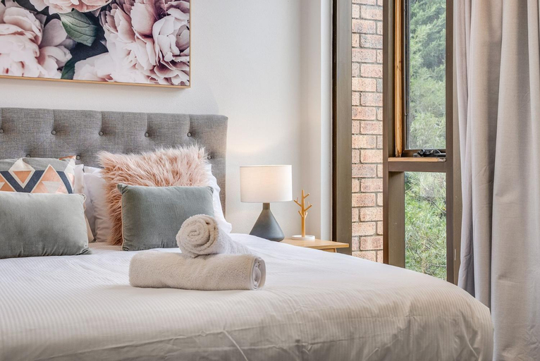Bedroom 2, Avalanche 3 - 3BR Apartment l Central Location l Balcony l WiFi, Snowy River