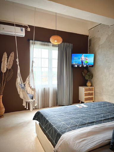Bedroom 6