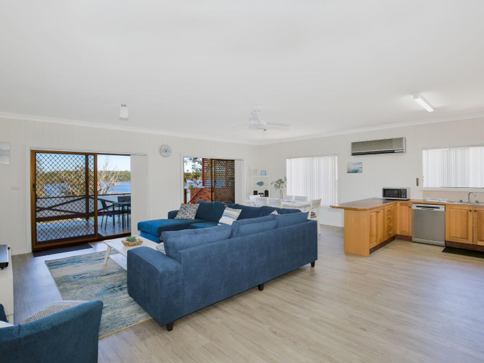Others 2, Bayview I Absolute Waterfront with Jetty I 5 Mins to Hyams Beach, Shoalhaven - Pt B