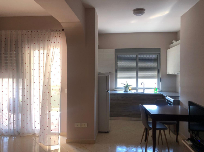 Others 3, Center Apartment, Vlorës