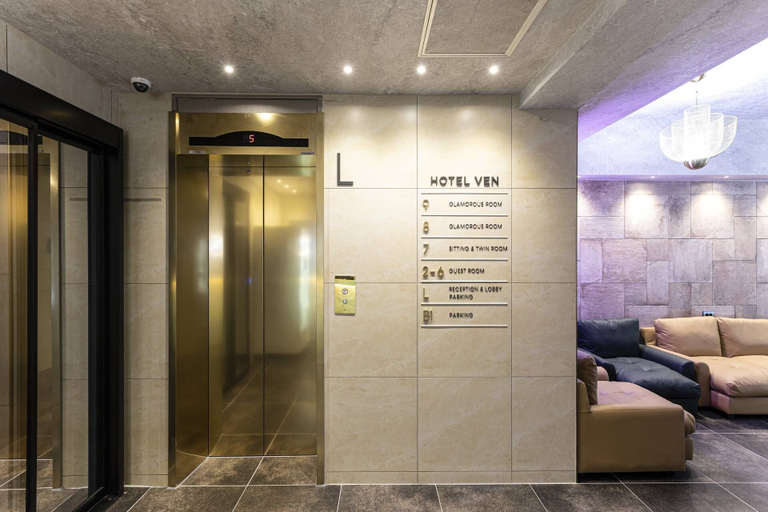 Others 5, Hotel VEN, Gangnam