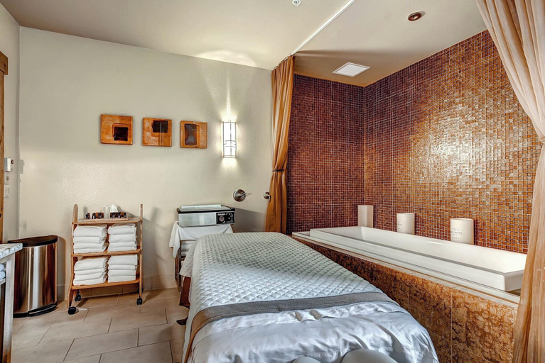 Bedroom 3, Keystone Lodge & Spa, A Vail Resorts Property, Summit
