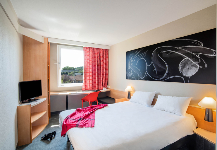 Bedroom 19