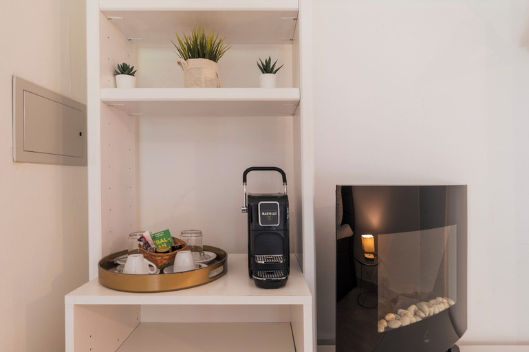 Others 5, Amanthos Living Nyon (Self Check In), Nyon