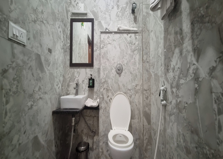 Bathroom 4, Hotel U Connect Near RTO Office, Udaipur, Udaipur