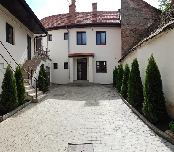 Others 2, Lindenhaus, Sibiu