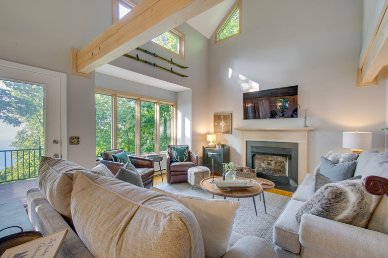 Others 5, Serene Hideaway with Views, 1 Mi to Hike & Ski!, Nelson