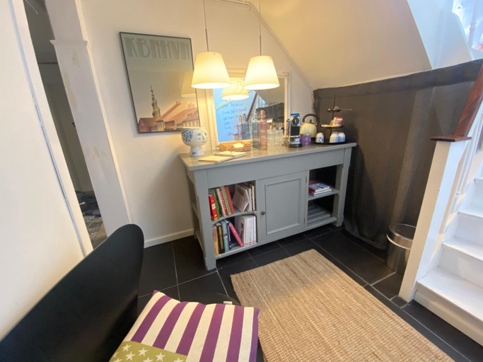 Others 2, Cosy Private room close to Copenhagen centre, Copenhagen