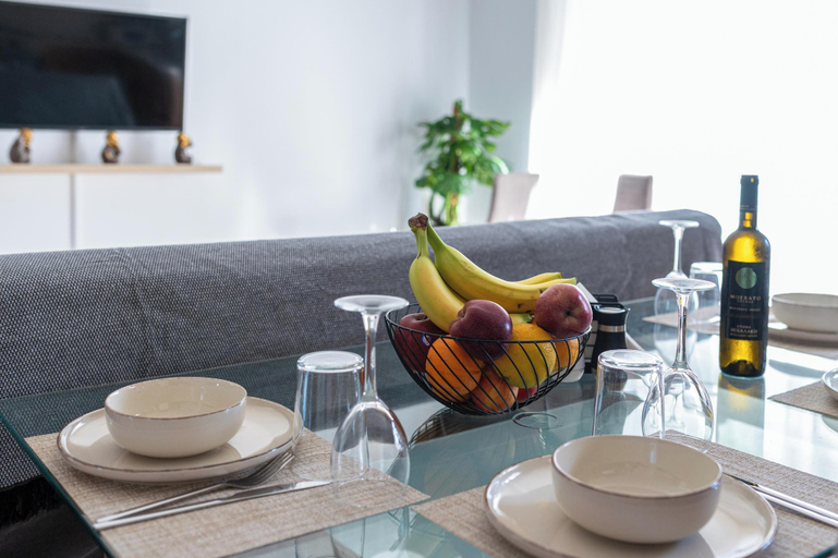 Food & Drinks 4, Niman Beachside Apartments, Crete