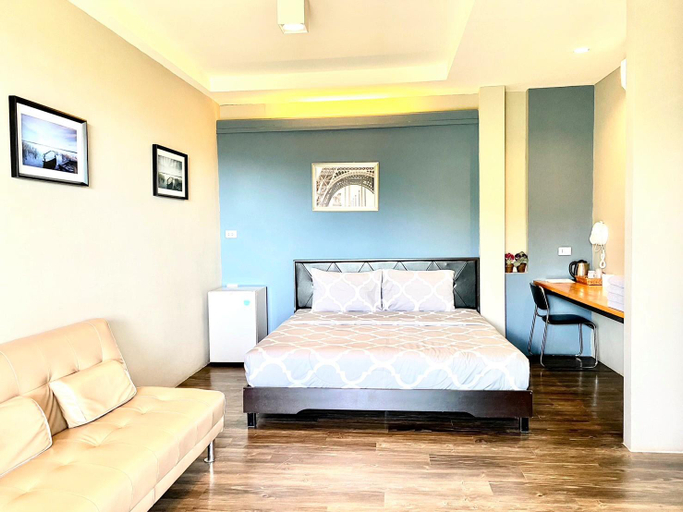 Bedroom 9