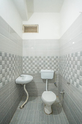 Bathroom 3, Hotel Maru Villa Jaisalmer, Jaisalmer