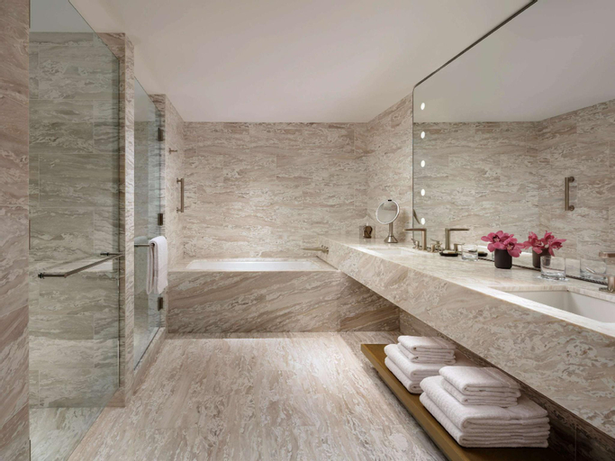 Bathroom 11