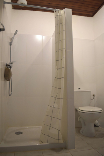 Bathroom 4, A Rossa Location, Corse-du-Sud