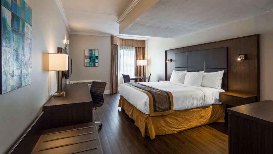 Bedroom 12