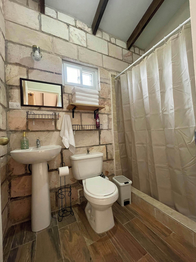 Bathroom, Cabañas de la Montaña, Tatumbla
