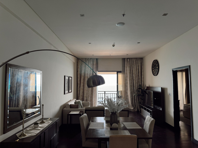 Food & Drinks, Resort Apartments - Royal Amwaj North, Dubai