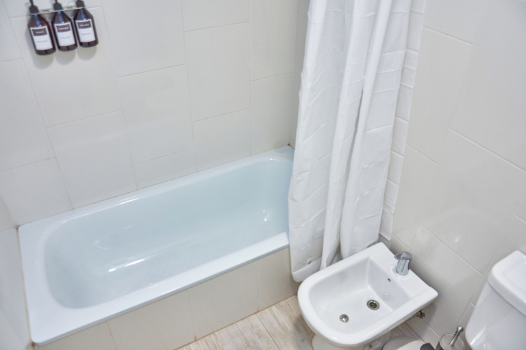 Bathroom 2, BabelUP, Distrito Federal