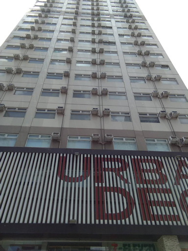 Exterior 1