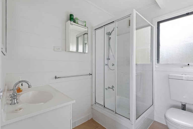 3, Surfside on Mollymook Beach, Shoalhaven - Pt B