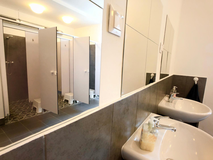 Others 3, Urban Elephants Hostel, Bratislava I
